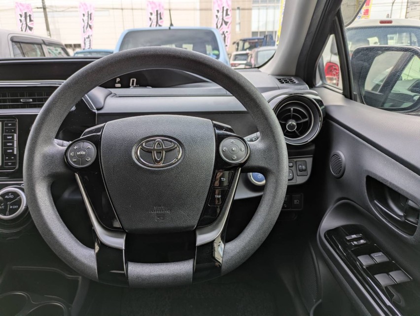 トヨタ アクア 26枚目