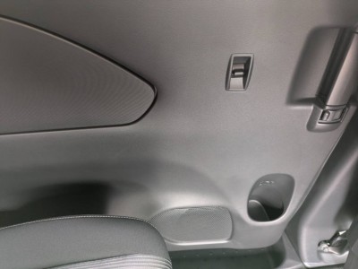 ニッサン セレナ 23枚目