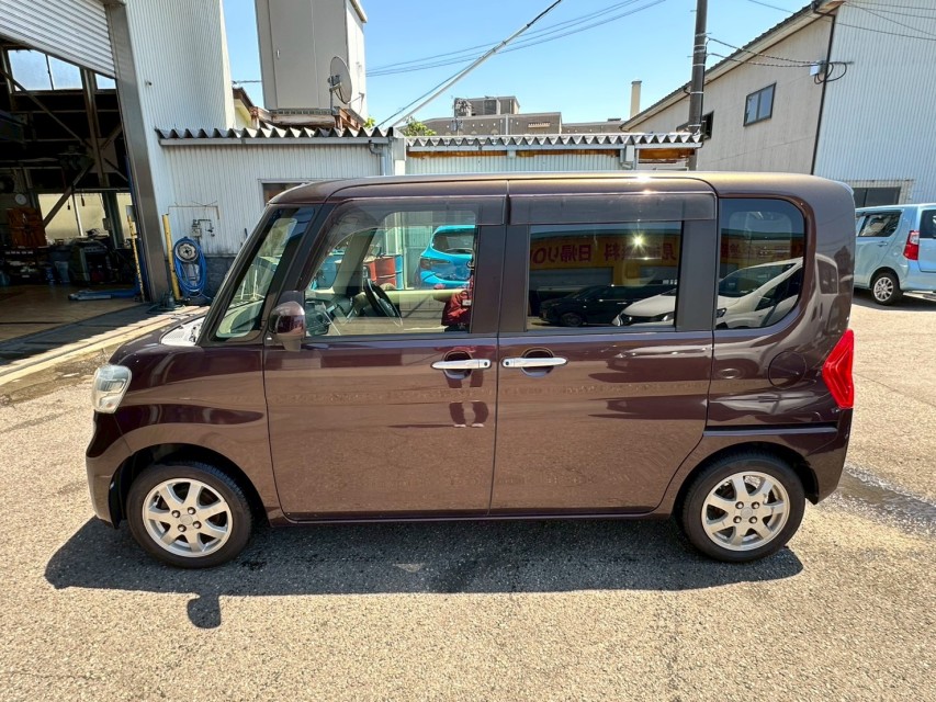 ダイハツ タント 4枚目