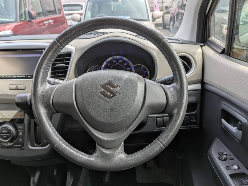 スズキ ワゴンR 24枚目