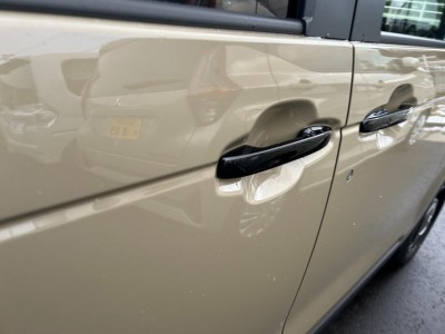 ホンダ N BOX 27枚目