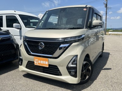 ニッサン ルークス