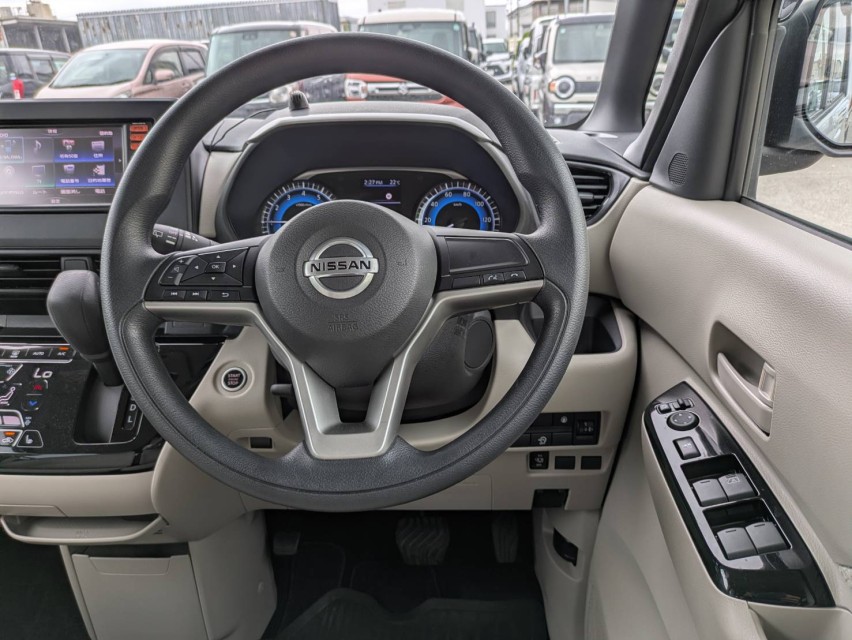 ニッサン ルークス 29枚目
