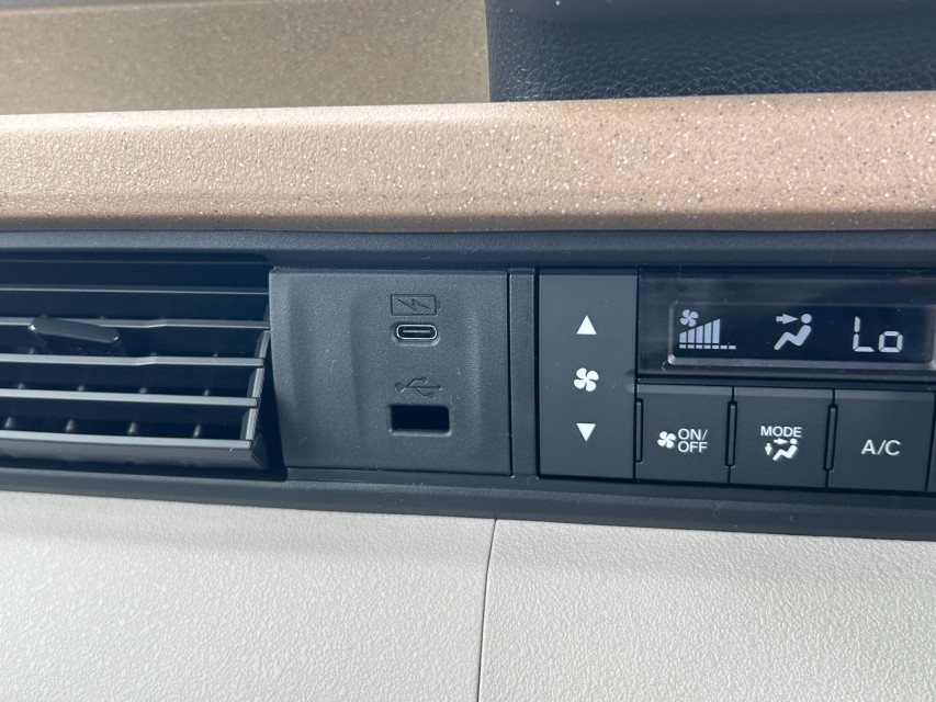 ホンダ N BOX 29枚目
