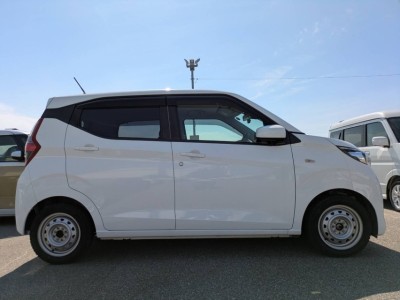 三菱 eKワゴン 7枚目