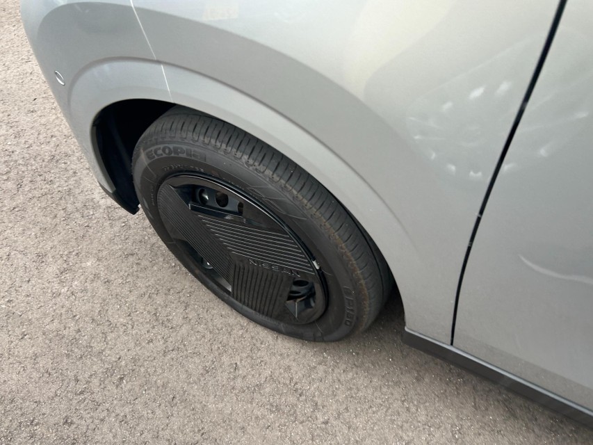 ニッサン サクラ 25枚目