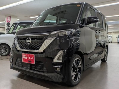 ニッサン ルークス