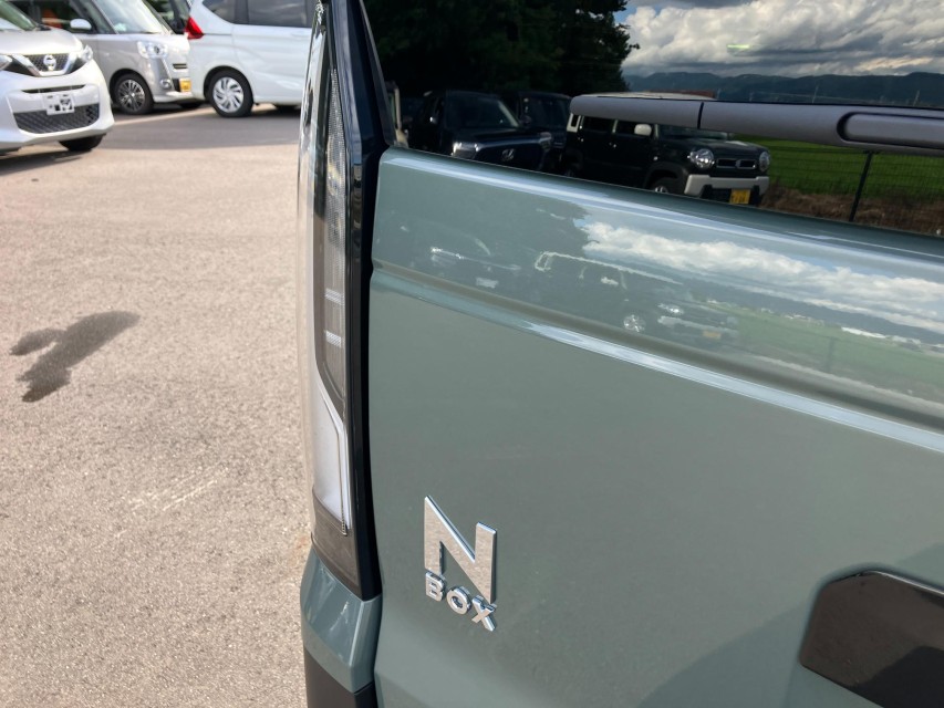 ホンダ N BOX 19枚目