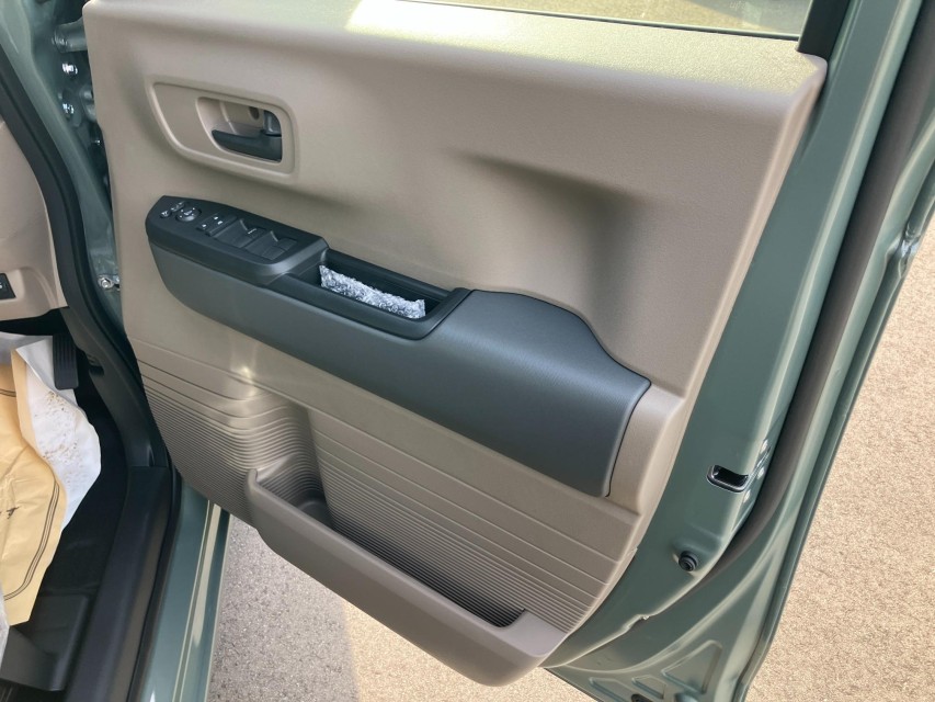 ホンダ N BOX 30枚目