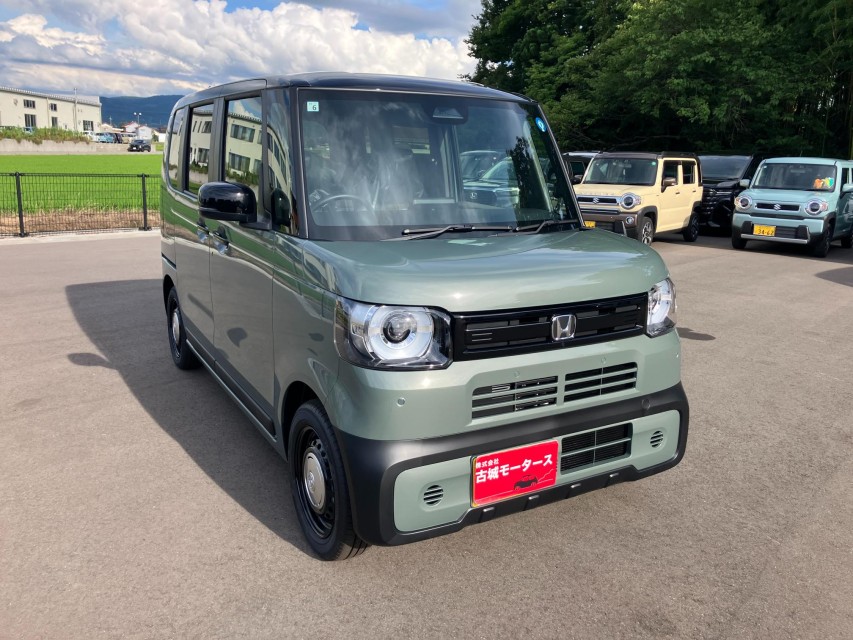 ホンダ N BOX 4枚目