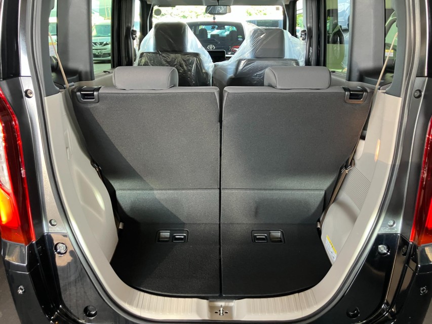 ホンダ N BOX 25枚目