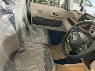 ホンダ N BOX 3枚目