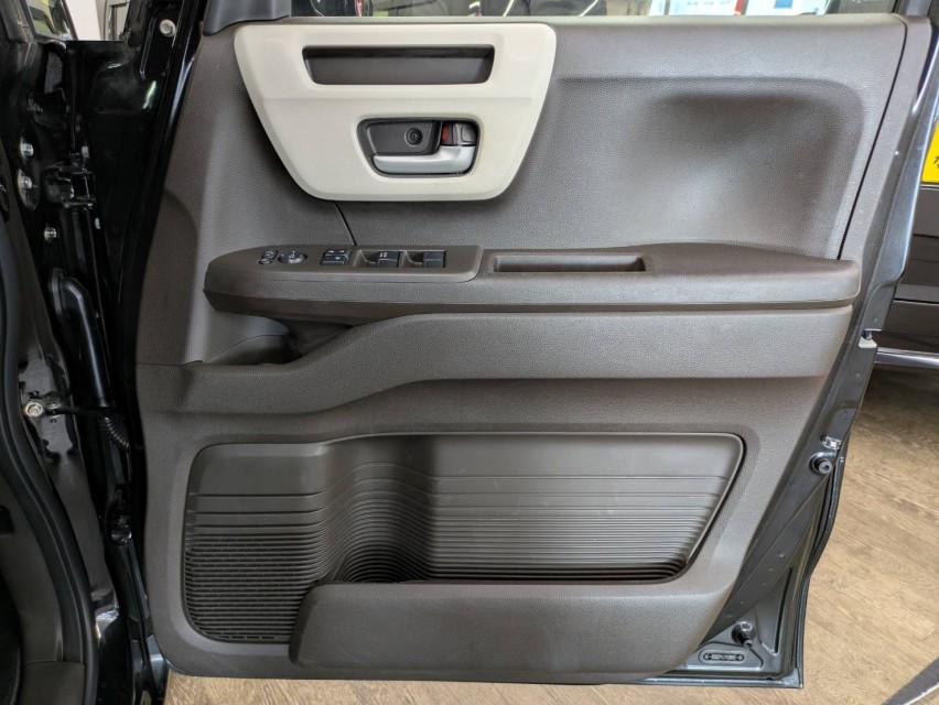 ホンダ N BOX 28枚目