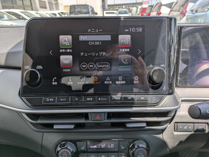 ニッサン ノート 2枚目