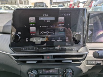 ニッサン ノート 2枚目