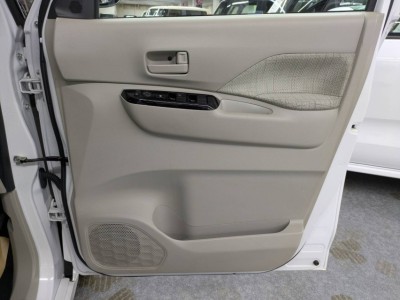 ニッサン ルークス 30枚目