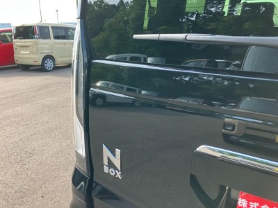 ホンダ N BOX 18枚目