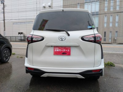 トヨタ シエンタ 12枚目
