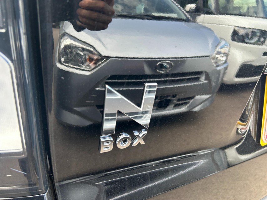 ホンダ N BOX 12枚目