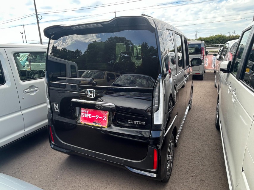 ホンダ N BOX 9枚目