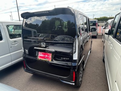 ホンダ N BOX 9枚目