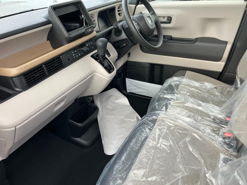 ホンダ N BOX 30枚目
