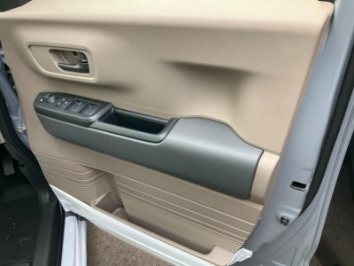 ホンダ N BOX 24枚目