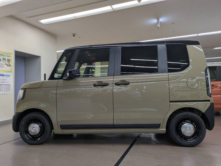 ホンダ N BOX 8枚目