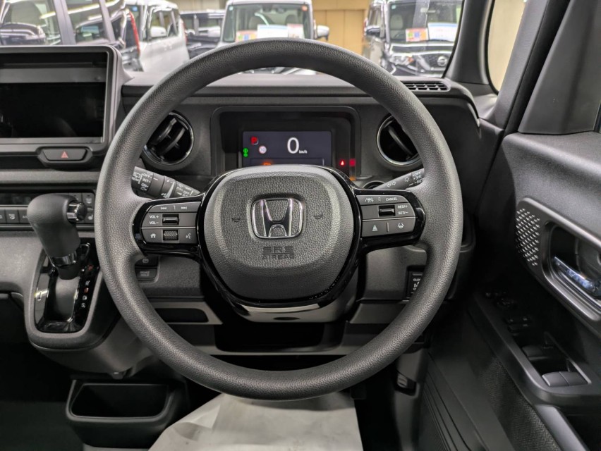 ホンダ N BOX 27枚目