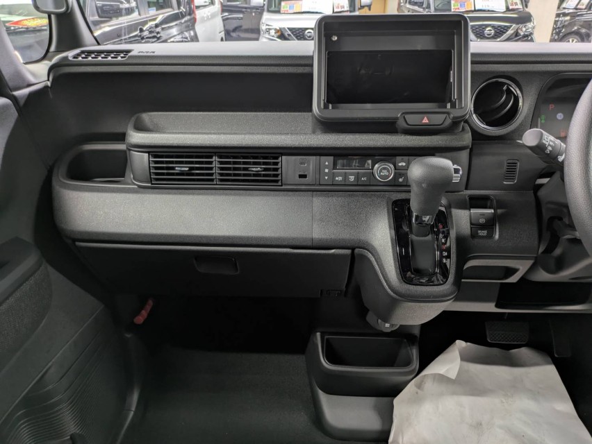 ホンダ N BOX 28枚目