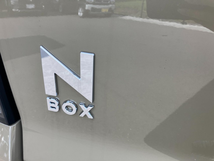 ホンダ N BOX 21枚目