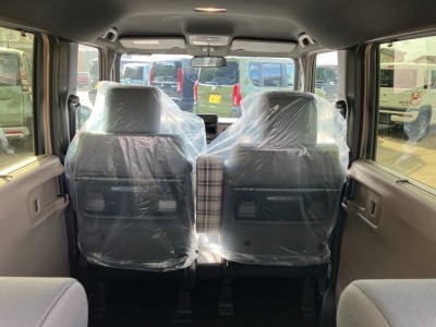 ホンダ N BOX 27枚目