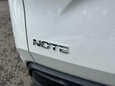 ニッサン ノート 20枚目