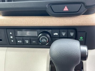 ホンダ N BOX 29枚目