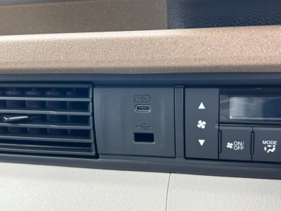 ホンダ N BOX 30枚目