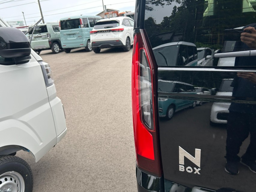 ホンダ N BOX 10枚目