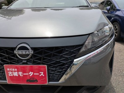 ニッサン ノート 12枚目