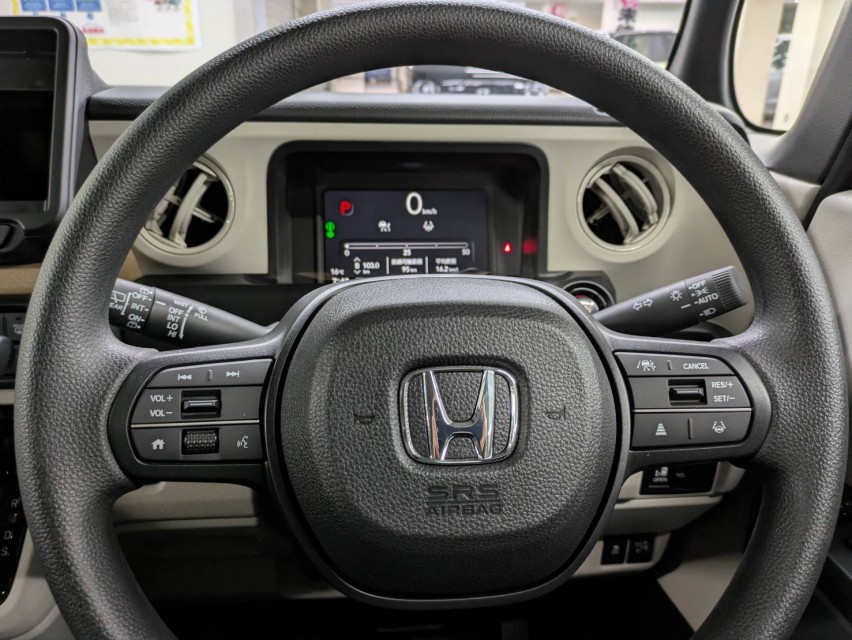 ホンダ N BOX 30枚目