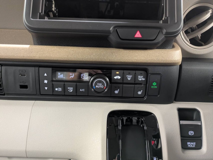 ホンダ N BOX 42枚目