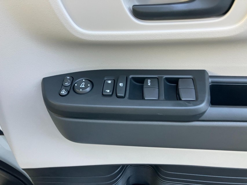 ホンダ N BOX 30枚目