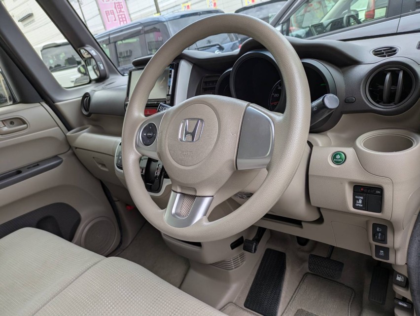 ホンダ N BOX 31枚目