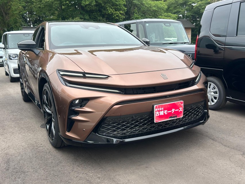 トヨタ クラウンスポーツ 8枚目