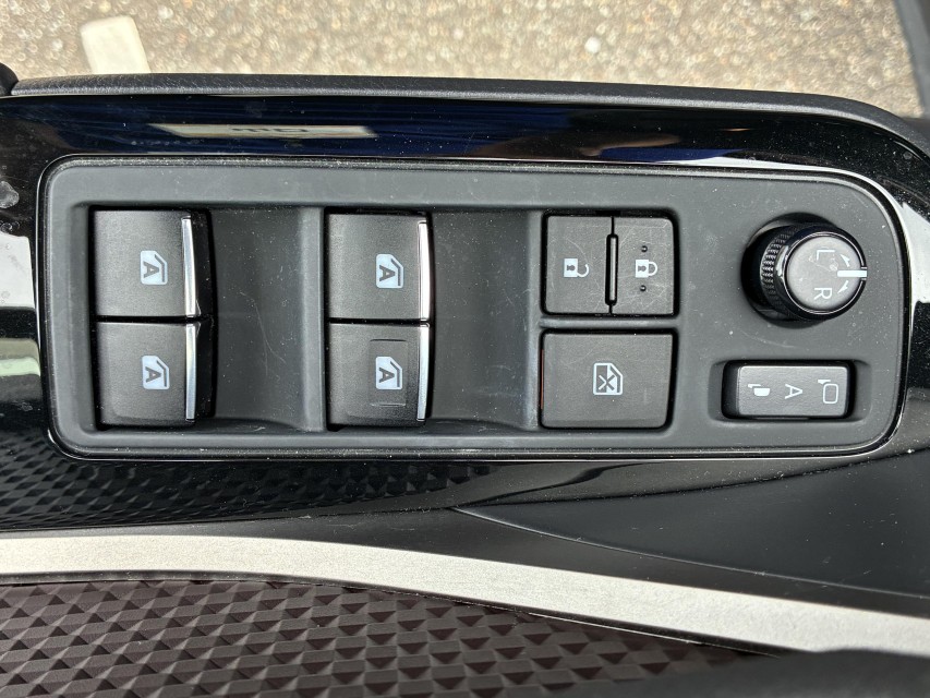 トヨタ C-HR 17枚目