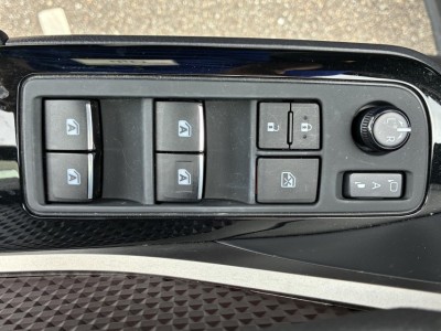 トヨタ C-HR 17枚目