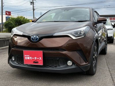 トヨタ C-HR