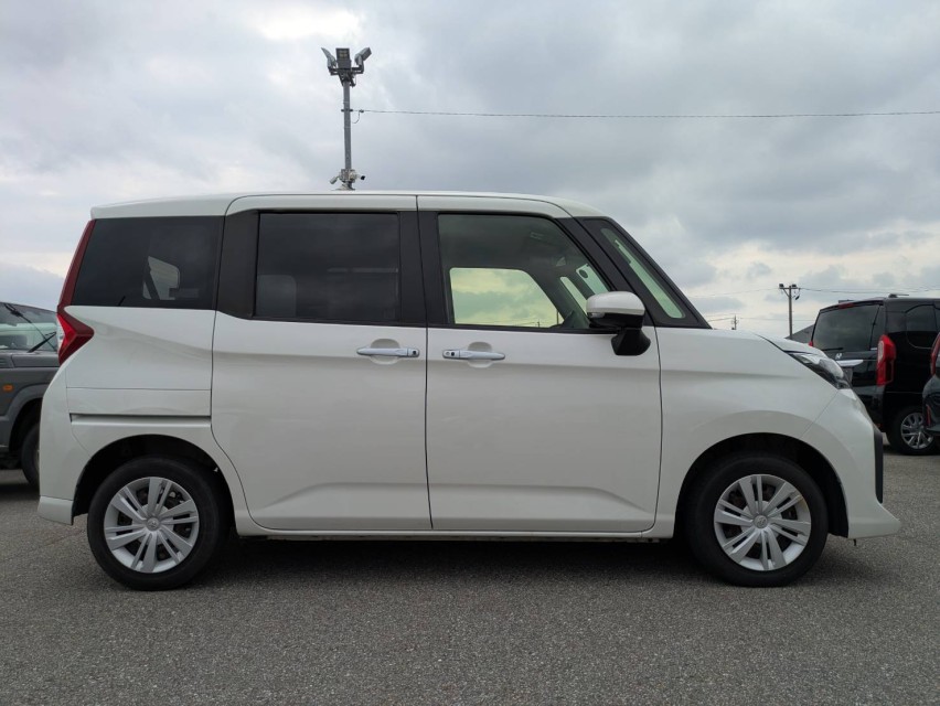 トヨタ ルーミー 8枚目