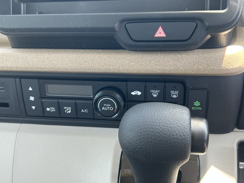 ホンダ N BOX 28枚目