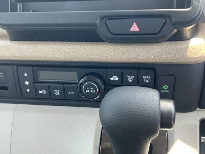 ホンダ N BOX 28枚目