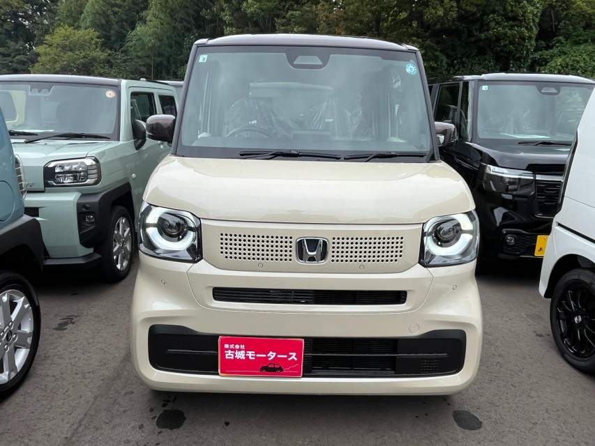 ホンダ N BOX 2枚目