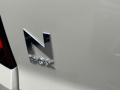 ホンダ N BOX 11枚目